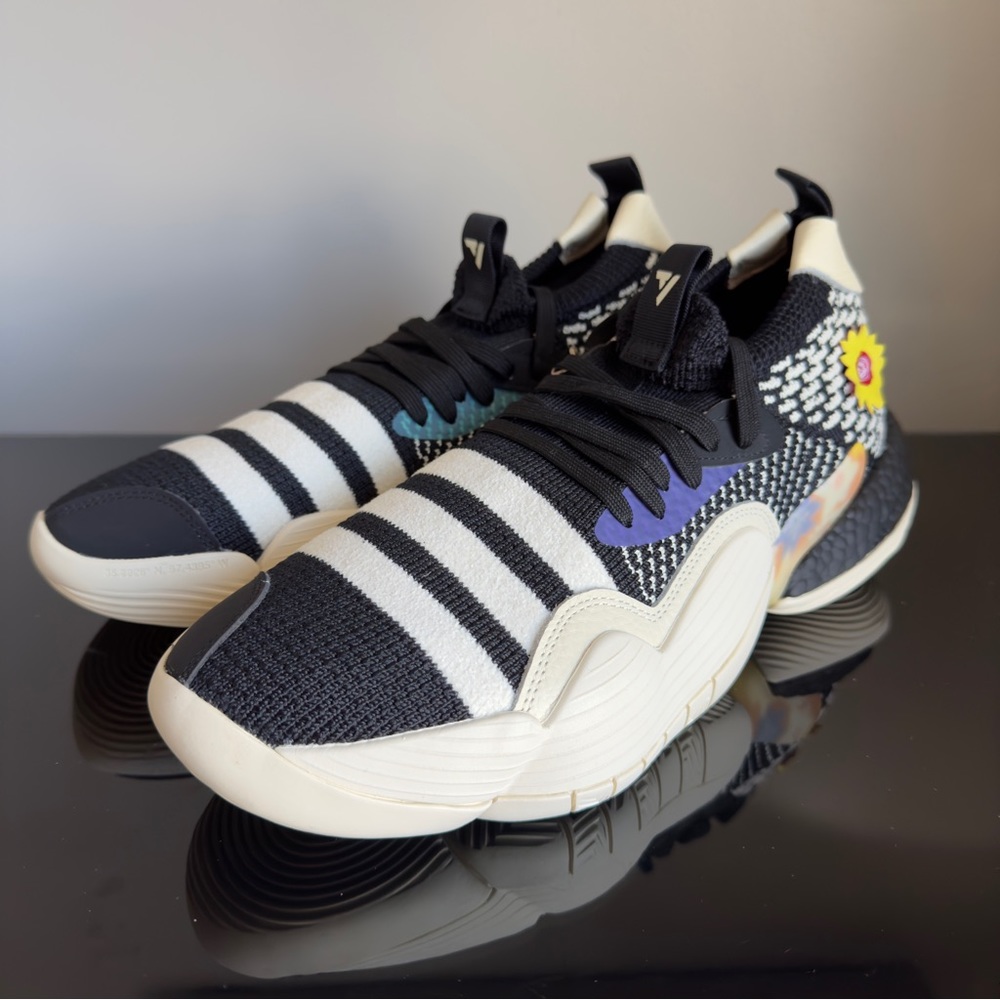 Adidas Men's Trae Young 2 Basketball Shoes Size 11.5M NWT Without a Box